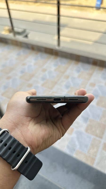 Google pixel 7 Pro (Urgent sale) 2