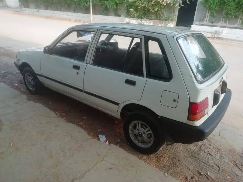 Khyber 1999 Genuine Car 2