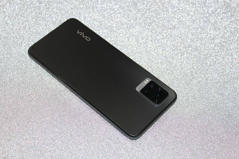 ViVo V2025 Official PTA Approved  With Complete Box 1