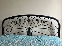 Rod iron bed - Queen size bed