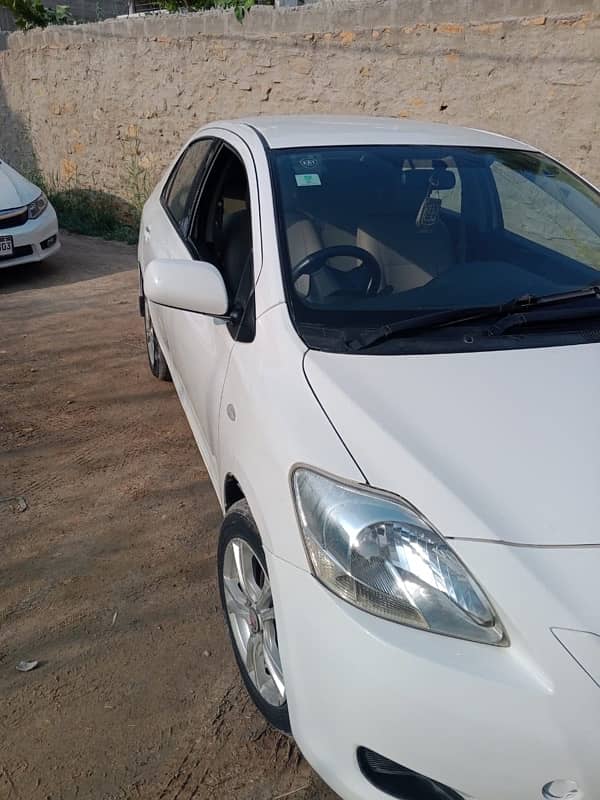 Toyota Belta 2007/12 6