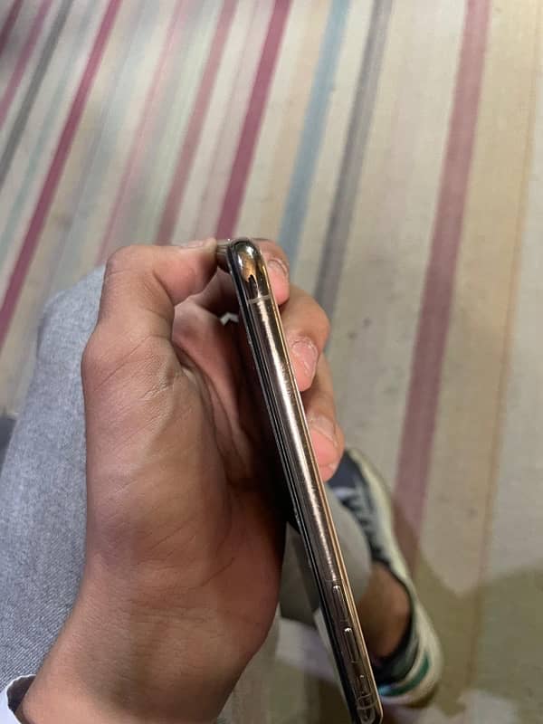 iPhone XS non pta 3