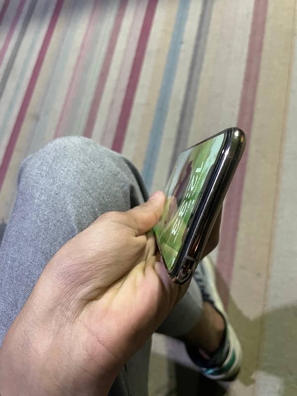 iPhone XS non pta 5