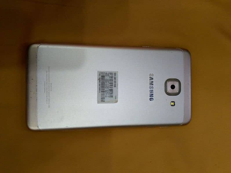 Samsung Galaxy j7 5