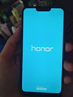 Honor 8C