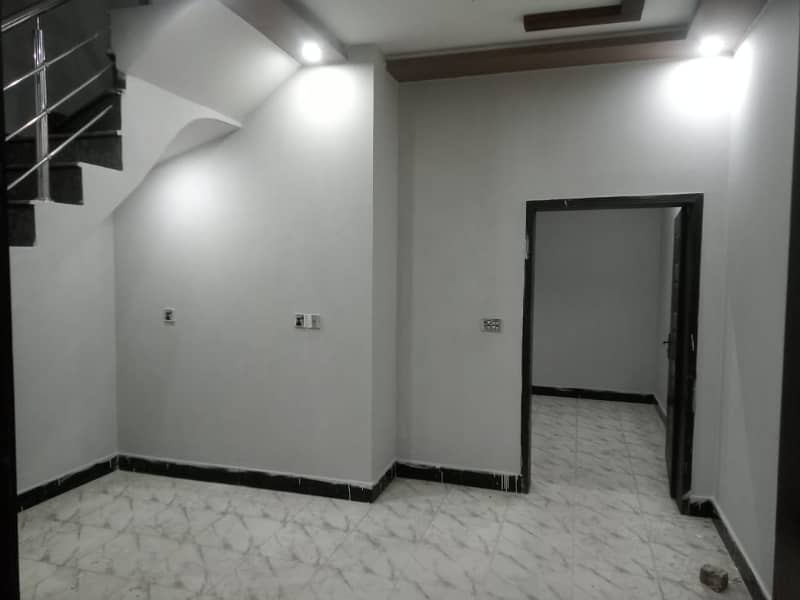 3 Marla Dubble Unit House For Sale ( Near Qurban School) 5