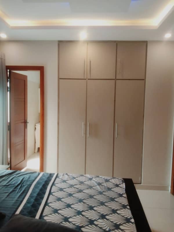 1 Bedroom Furnished Apartment Available For Rent In  Dream Gardens  Defence Road Lahore Opposite Comsats University. 7