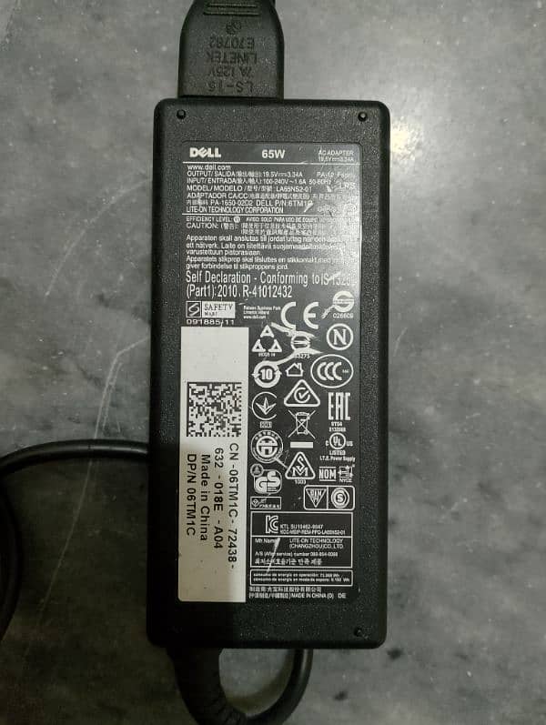 dell 65 w original charger 0