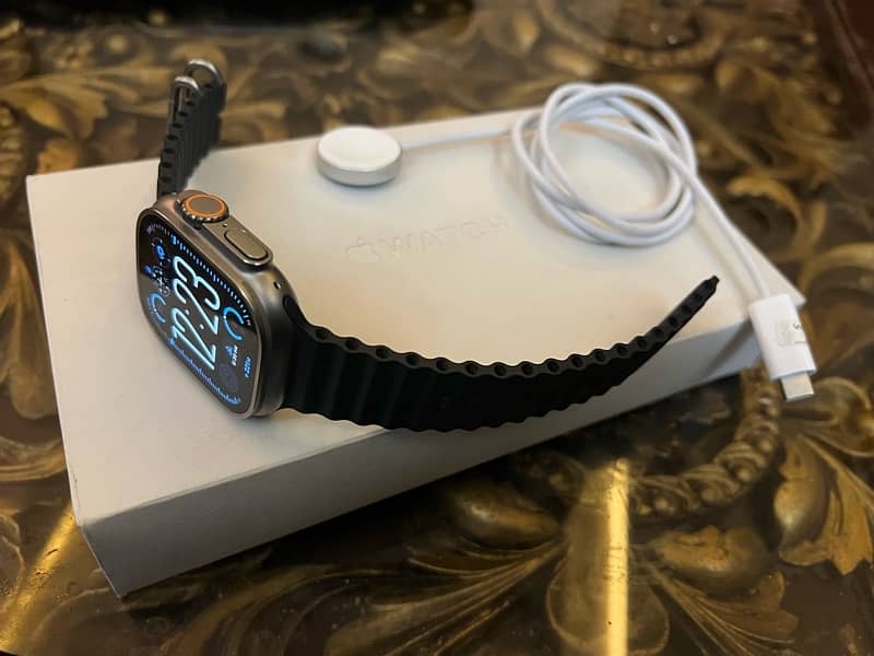 Apple Watch Ultra 1st Generation 5