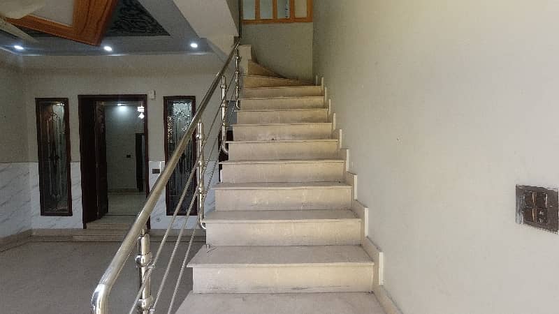 Ideally Located House Of 6 Marla Is Available For Sale In Lahore 11