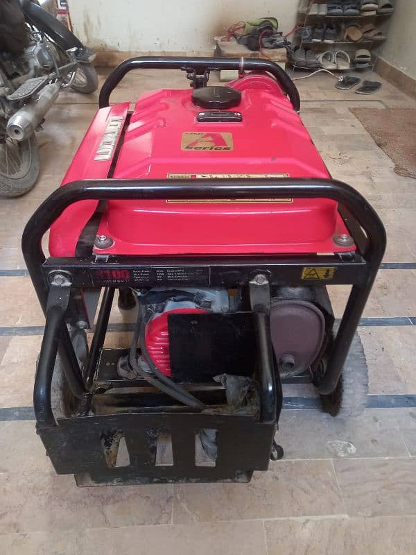 Loncin LC-5000DA Generator - 3.1 kW for Sale in Great Condition 1