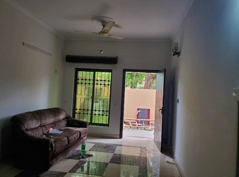 10 Marla Double Unit Full House For Rent In DHA Phase 1,Block P, Lahore. 17