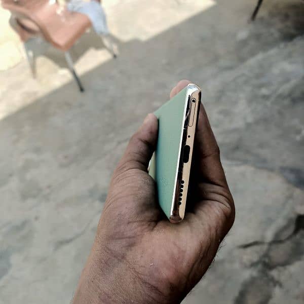 Tecno spark 20 pro plus 2