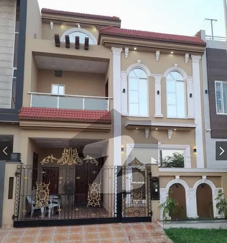 5 Marla House For Rent in Bahria Town Lahore. 0