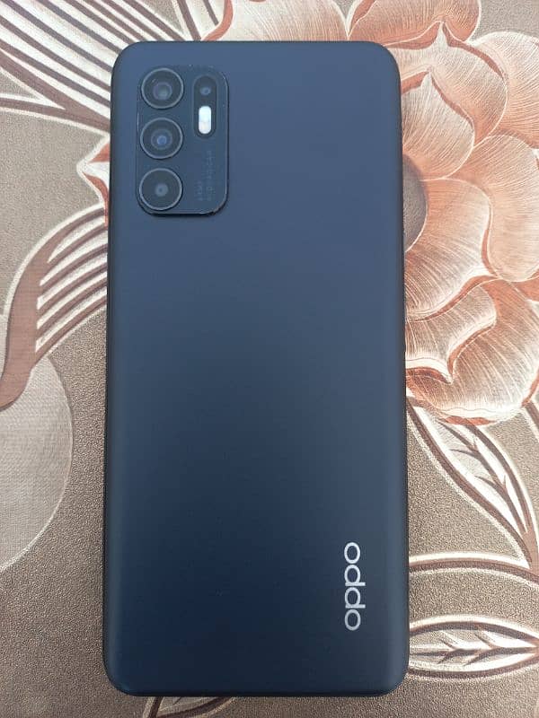 Oppo Reno 6 (8+128) 0