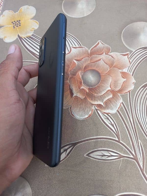 Oppo Reno 6 (8+128) 5