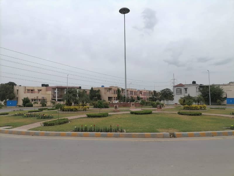 7 Marla Plot (Next to Corner) for SALE on Cheap Prices in Block M7A Lake City Lahore 9