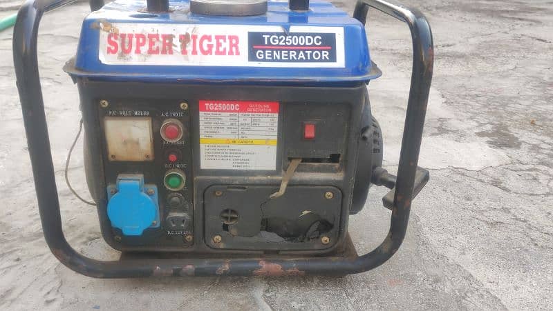 SUPER TIGER TG2500DC GENERATOR 5