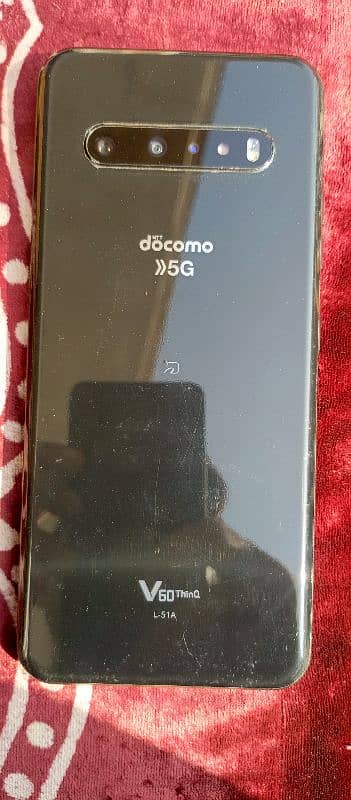 LG V60 Think Docomo 5G 1