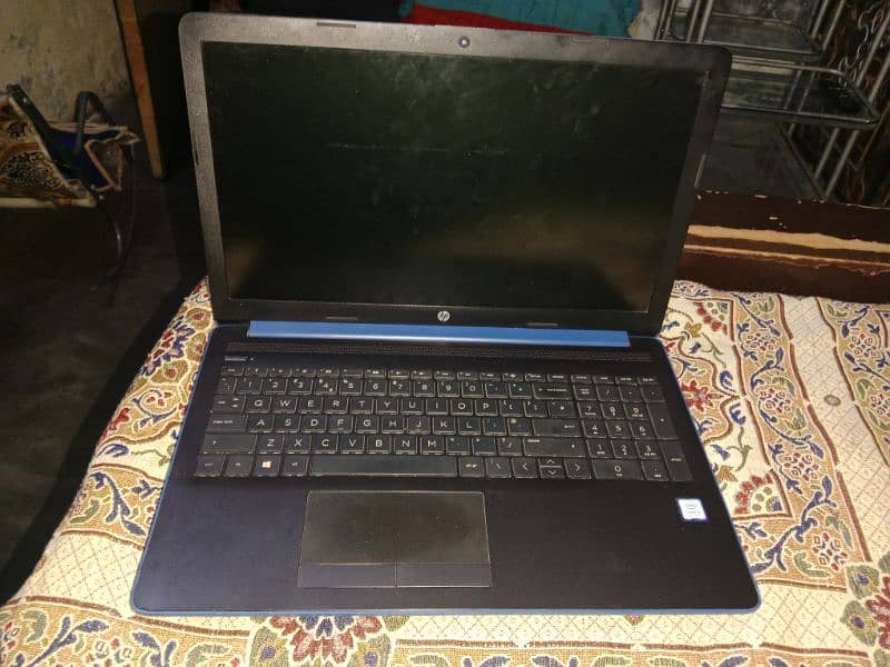 Laptop HP Blue Ram 8 Gb Rom 320Gb  Core i3 7th Generation 6