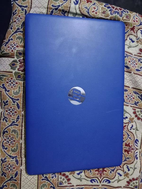 Laptop HP Blue Ram 8 Gb Rom 320Gb  Core i3 7th Generation 7