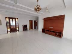 1 Kanal House For sale In Bahria Town - Sector C Lahore