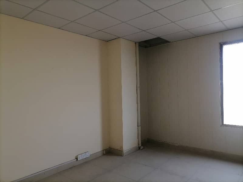 25 Marla Commercial Building Main Qarshi Road 3