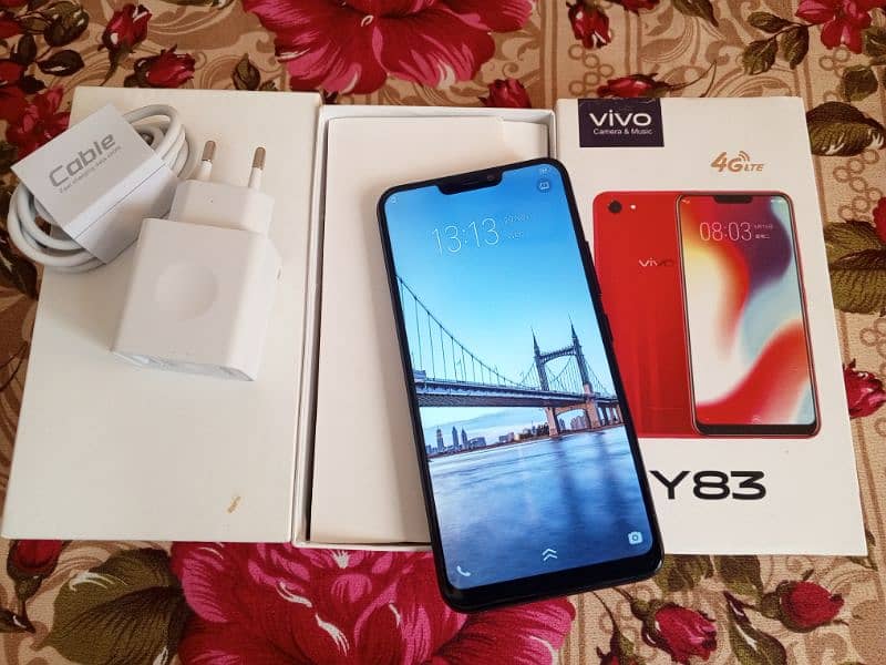 vivo Y83 (6/128) with box 0