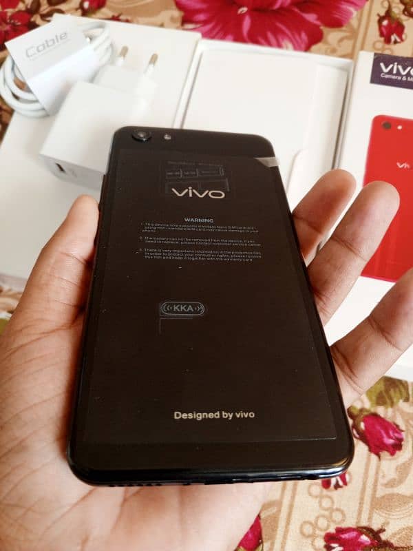 vivo Y83 (6/128) with box 2