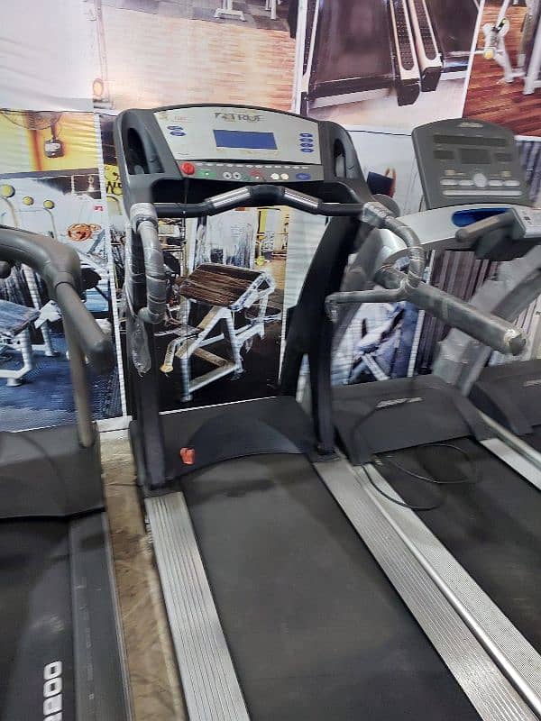 Treadmills / Running Machine / walking machine / jogging machine 17