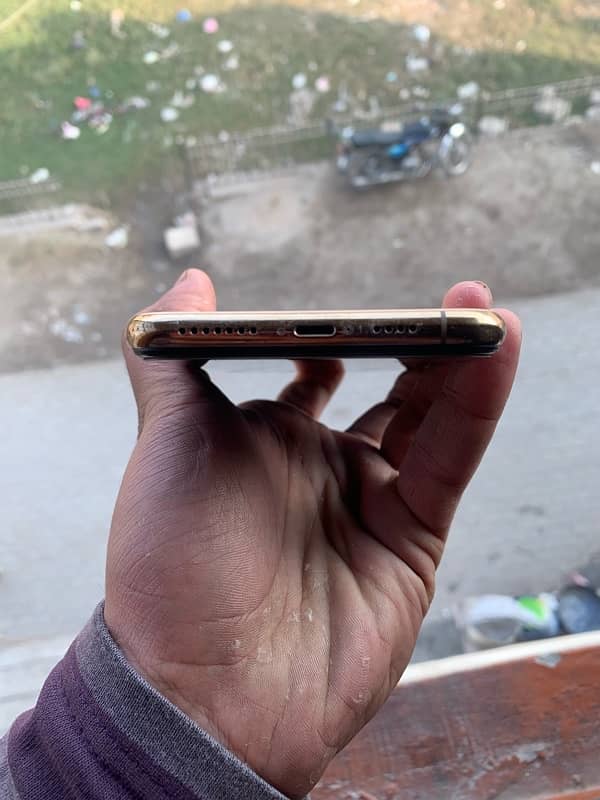 iphone 11 pro ma  256 gb 3