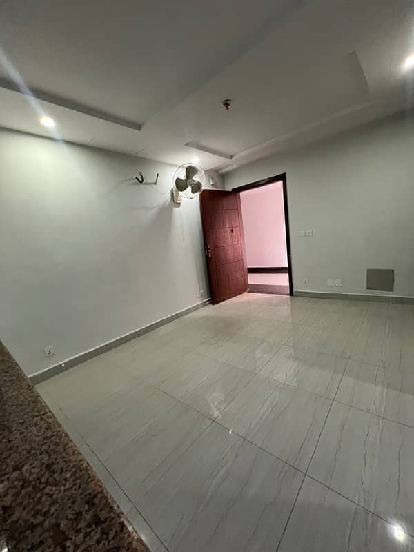 Studio APARTMENT AVAILABLE FOR RENT IN GULBERG GREEN ISLAMABAD 4