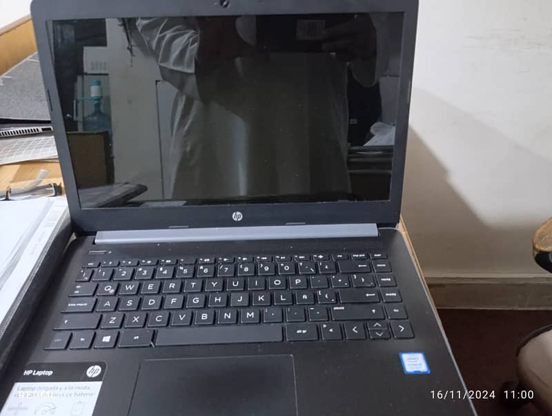 HP Core i 5 8th genration 8gb ram, 1 tb hard 10/10 for sale 6