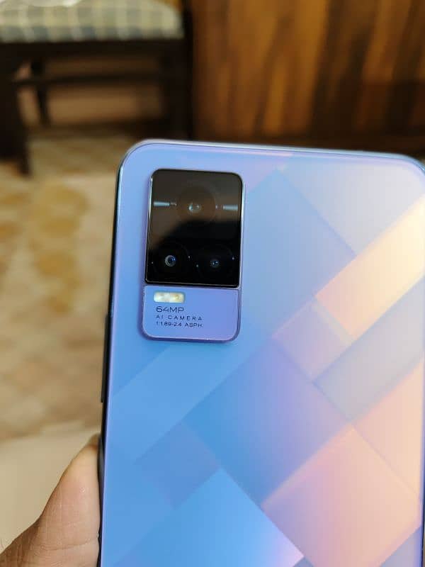 Vivo V21E 8/128 Complete With Box 8