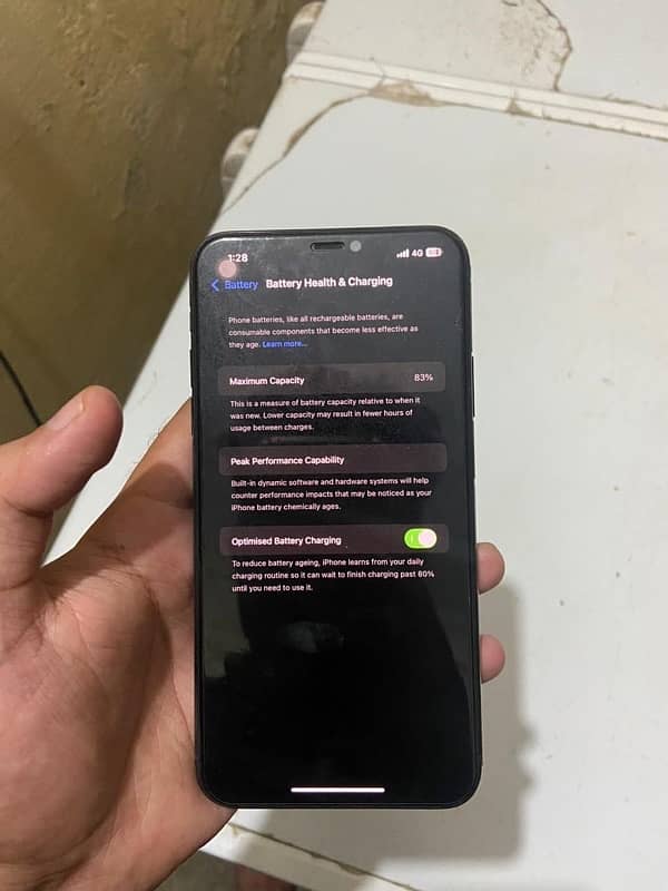 iphone 11pro max 64gb pta proved 2