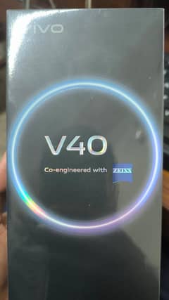 Vivo V40