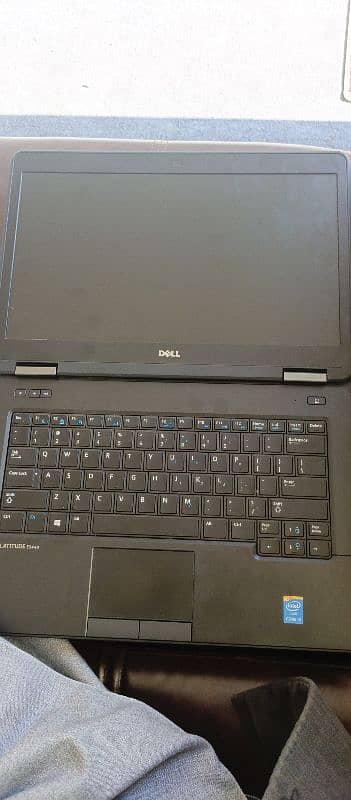 DELL LAPTOP (E5440) 2