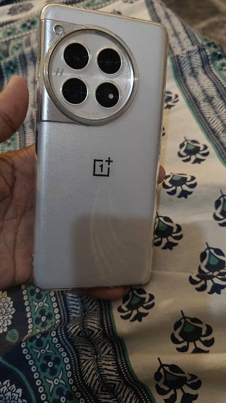 OnePlus 12 approved 16|512 indian model 3