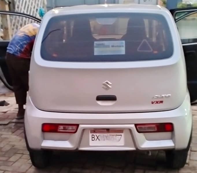 Suzuki Alto 2022 3