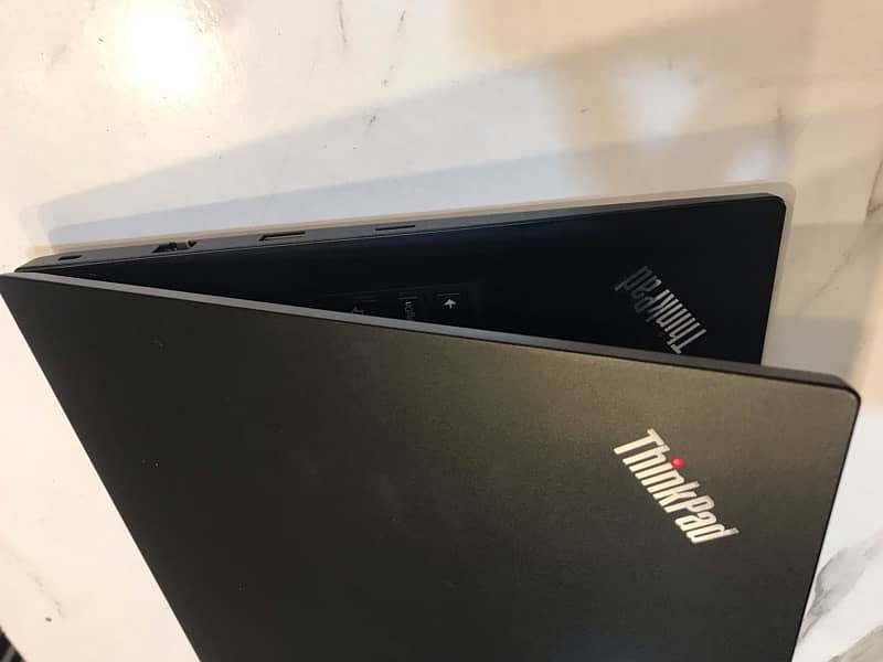 Laptop Thinkpad E490. . Core i7/8th gen/laptop for sale 3