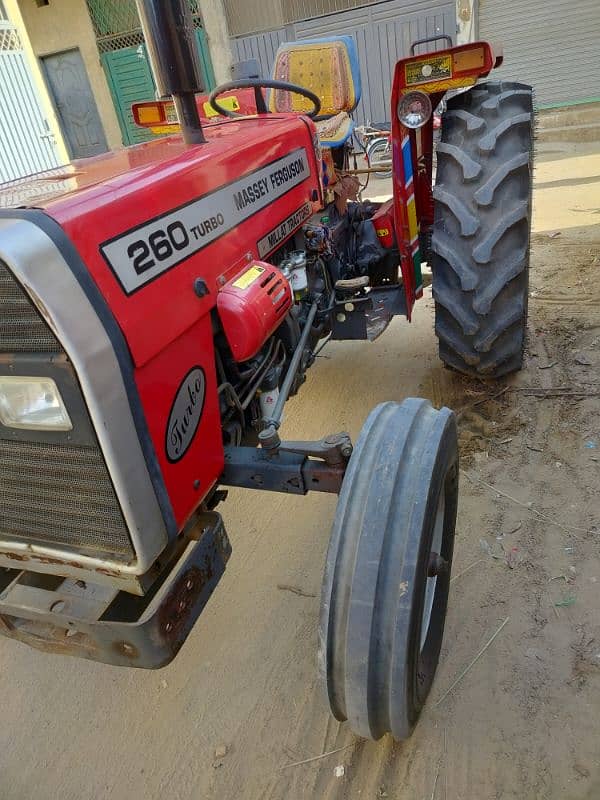 Massey 260 1