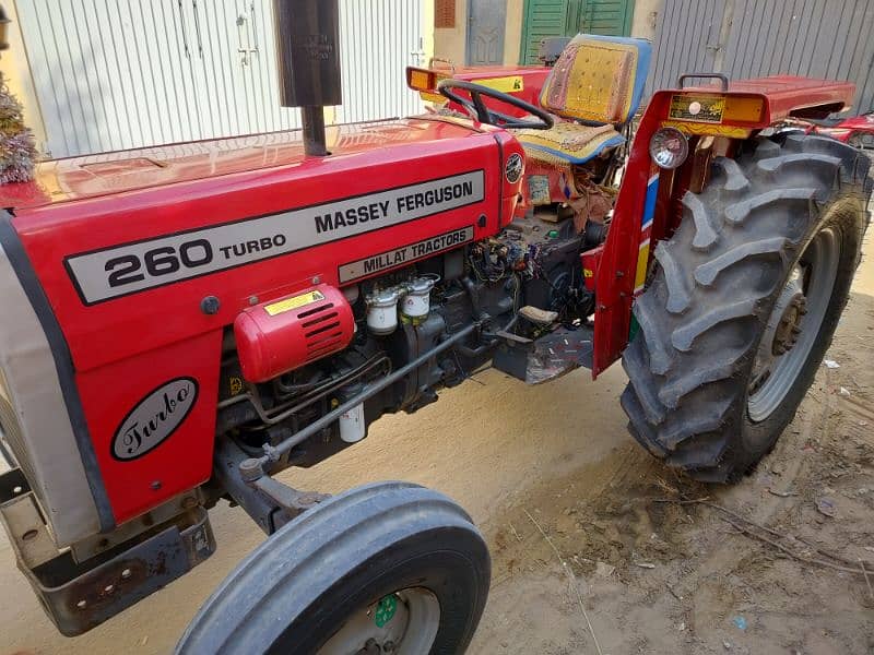 Massey 260 2