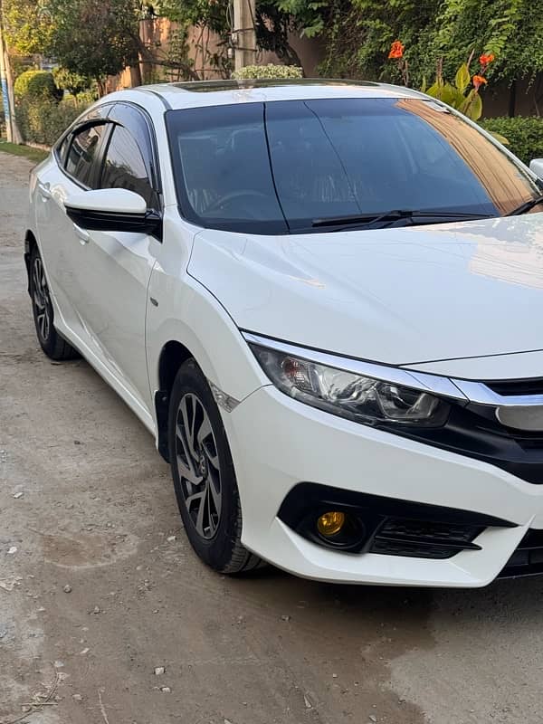 Honda Civic Oriel 2018 3