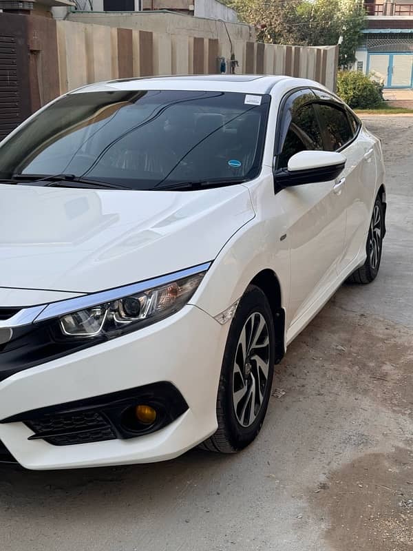 Honda Civic Oriel 2018 5