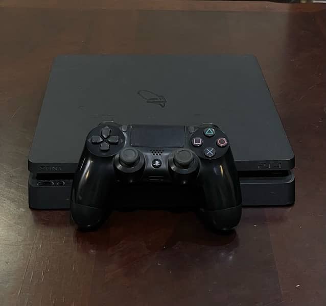 ps4 Slim 1