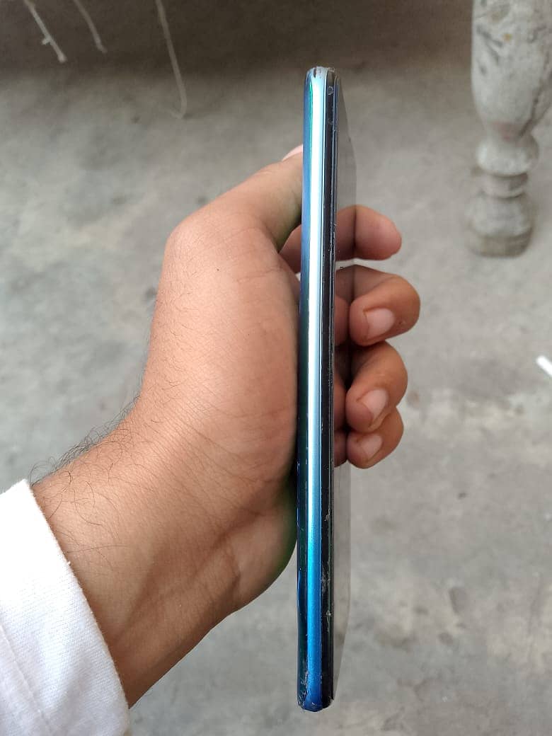 vivo y53s 8+4 128gbha bulkul ok ha 9