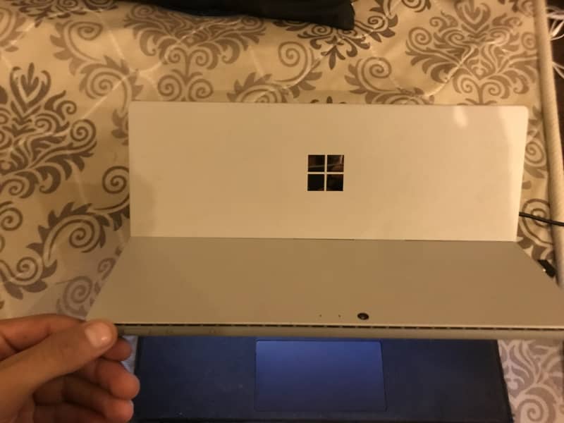 Microsoft surface pro 4 3