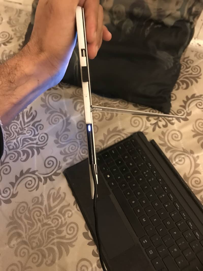 Microsoft surface pro 4 4