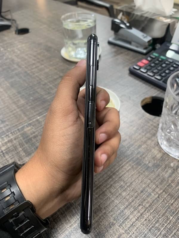 iphone xs max 256GB non pta 6