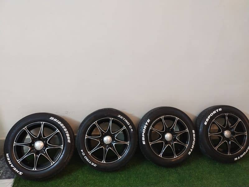 Low profile rim tyre 4